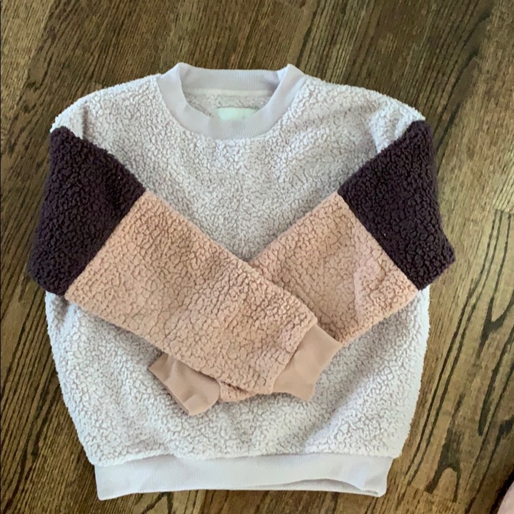 Adorable teddy bear American Eagle sweater